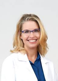 Laura Turk's Instagram, Twitter & Facebook