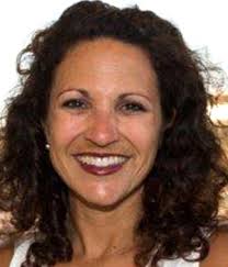 Проверьте 'pandolfo' перевод на английский. General Manager Stubhub Center