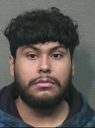 Former employee at immigrant shelter accused of fondling teen, offering  candy for 'sexual favors'