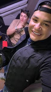 Quien quiere invitar a estos dos tazos dorados a su posada?