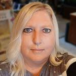 Lisa Gallus's Instagram, Twitter & Facebook