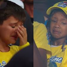 Spending this Sunday morning building a new deck. I'm attempting to make  Gwen Stacy // Ghost Spider work. What cards would you recommend putting in  this deck? . . #magicthegathering #mtg #mtgcards #