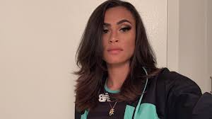 Sydney mclaughlin reveals which jonas brother is the best at hurdles. Getting Ready With Teen Track Star Sydney Mclaughlin Teen Vogue