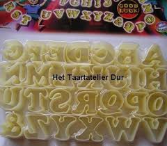 Alfabet Uitstekers Plastic Overige Uitstekers Tappits Cijfers En Letters Het Taartatelier Dur Originele uitsteekvormpjes in prachtige kwaliteit rvs. alfabet uitstekers plastic overige