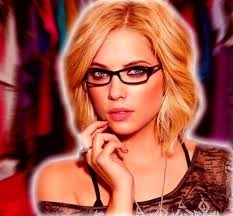 Hanna Marin love -Pll.