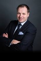 Selvom han er blind har det ikke forhindret ham i at rejse og servicere. Setterwalls Gothenburg Sweden The Legal 500 Law Firm Profiles