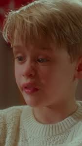 Did you know Buzz’s girlfriend wasn’t a girl? #homealonemovie #homealone  #christmascountdown #christmasmovies #movieclips #movieclips