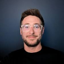 Luann Hamilton's Instagram, Twitter & Facebook