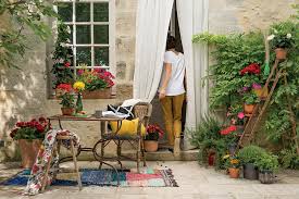 Retrouvez l'ensemble des tablier disponibles sur truffaut.com ! Les Accessoires Deco Exterieure Incontournables Au Jardin