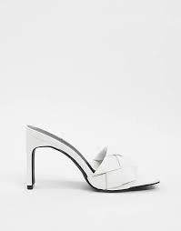 Stylight.com has been visited by 100k+ users in the past month Z Code Z Rae Exklusive Vegane Mules Mit Absatz Und Geflochtenem Design In Weiss Asos