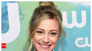 Why Is Lili Reinhart Calling Out a Director’s “Suck In Your Stomach” Comment?