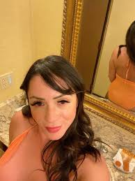 Ariella Ferrera's Latina selfie - pure Latina heat