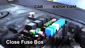 2005 hyundai sonata fuse box location. Replace A Fuse 2006 2010 Hyundai Sonata 2006 Hyundai Sonata Lx 3 3l V6