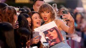 Taylor Swift's AI NSFW pictures fuel internet rage; fans demand laws  against AI-generated nude images | PINKVILLA