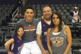 Devin armani booker (born october 30, 1996) is an american professional basketball player for the phoenix suns of the national basketball association (nba). Young Suns Fan Excitedly Accepts Devin Booker S Personal Video Invite To Nba Draft Lottery For The Win