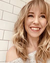 Natalie Spear's Instagram, Twitter & Facebook