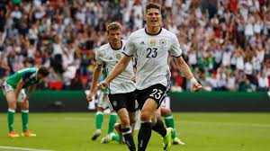 Nachdem nun 24 nationen an der em 2016 teilnehmen, wurde es beim achtelfinale etwas. Nordirland Deutschland Dfb Team Im Achtelfinale Der Em 2016
