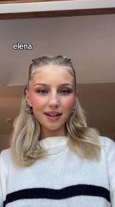 Elena Gregory's Instagram, Twitter & Facebook