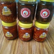 Hampir di setiap rumah makan pasti menyediakan menu satu ini. Sambal Rawon Shopee Indonesia