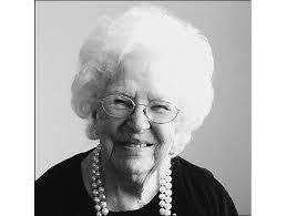 Janet Donegan's Instagram, Twitter & Facebook