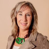 Nikki Workman's Instagram, Twitter & Facebook