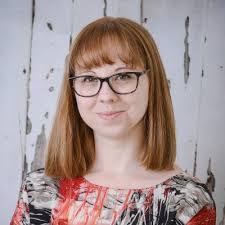 Miranda Schramm's Instagram, Twitter & Facebook