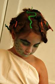 By morena hockley october 6, 2012 20k views. Easy 3 Medusa Costume And Makeup Tutorial