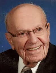 Robert Dundore's Instagram, Twitter & Facebook