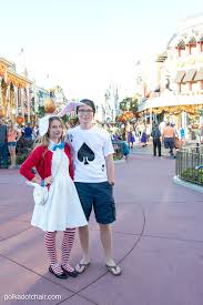 20+ alice in wonderland costumes and diy ideas. No Sew Family Alice In Wonderland Costume Ideas Polka Dot Chair