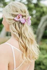 Loose side is one of the ideal hairstyles in the event if you are heading off to a beach wedding. Beach Wedding Hair Styles
