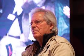 Javier nart peñalver (laredo, 19 de agosto de 1947) es un abogado, político, antiguo corresponsal de guerra y escritor español. Javiert Nart Abandona Ciudadanos Pero Continua Como Eurodiputado En La Delegacion Del Partido