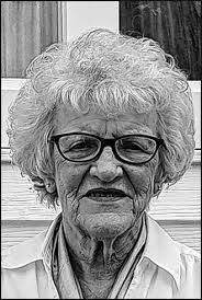 Elizabeth Blizzard's Instagram, Twitter & Facebook