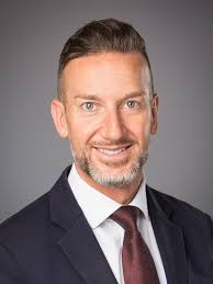 Daniel Conti's Instagram, Twitter & Facebook