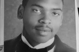 Moments That Survive: Free