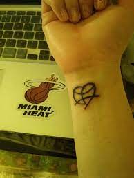 Basketball tattoos became a fashion in the 90's and since then the craze has. Tattoos Org Basketball Heart Tattoo At Adrenaline Vancouver Basketbolnye Tatuirovki Tatuirovka Deti Tatuirovki Dlya Zhenshin