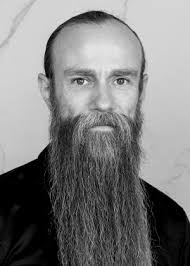 Kontakt & Ansprechpartner