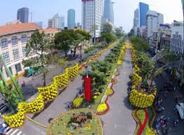 Gia đình cho thuê mặt bằng nhà 3 tầng phố đi bộ nguyễn huệ, p. Khung Cáº£nh Phá»' Ä'i Bá»™ Nguyá»…n Huá»‡ Nhá»¯ng Ngay Táº¿t Du Lá»‹ch Viá»‡t Nam May Bay