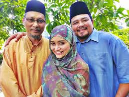 Tanpa membuang masa, jom kita lihat 6. Foto Ayda Jebat Disangka Wawa Zainal Tak Bertudung