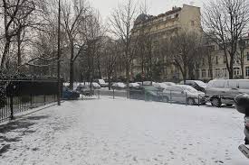 À la fin du mois, un nouvel épisode de froid et de neige touche la france, s'intéressant notamment aux régions méditerranéennes. Meteo Neige Vents Et Verglas Paris Et Sa Petite Couronne Places En Vigilance Jaune Actu Hauts De Seine