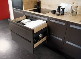 Take In Tonka Contemporain Cuisine Surrey Par Schmidt Kitchens Epsom