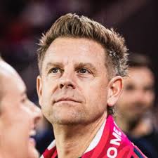 Lee Broughton's Instagram, Twitter & Facebook