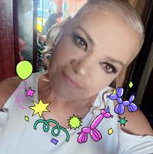 7 Trucos para Pasteles de Cajita como Hechos en Casa 🍰😋 1. Reemplaza agua  con leche: Más sabor y humedad. 2. Usa mantequilla derretida en vez de  aceite: Toque casero. 3. Agrega