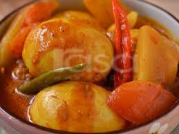 Berikut adalah 15 resep kari ayam super lezat yang bisa kamu coba di rumah. Kari Telur Rasa