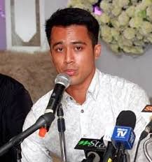 Duduk saling menatap di sebuah café di tengah hiruk pikuknya kota konoha. Aliff And Bella Reconciled The True Net