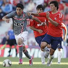 La ausencia de enzo pérez en seixal (sede de entrenamiento) en los dos últimos días también llevó al benfica a preparar una queja contra estudiantes por asedio a un jugador con contrato, sostuvo el. Suspenden Dos Fechas A Enzo Perez