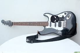 Ver más ideas sobre guitarras decoracion, pared de guitarras, sala de música. Como Decorar Una Guitarra 13 Pasos Con Imagenes