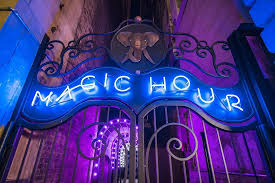 Magic Hour Rooftop Bar And Lounge At Moxy Times Square Rooftop Bars Nyc Rooftop Bar Magic Hour