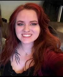 Autumn Dewitt's Instagram, Twitter & Facebook