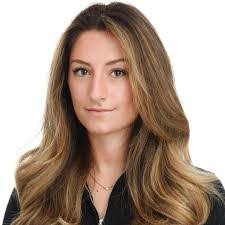 Ellen Spivey's Instagram, Twitter & Facebook