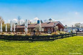 Dieser eintrag zur firma blockhaus fly inn gaststätten restaurants in föhren befindet sich in der branche restaurant: Blockhaus Fly Inn Fohren Startseite Fohren Speisekarte Preise Restaurant Bewertungen Facebook